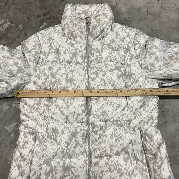 ATHLETA Downtown Printed Jacket in Python Seasalt Size Medium - Picture 4 of 7